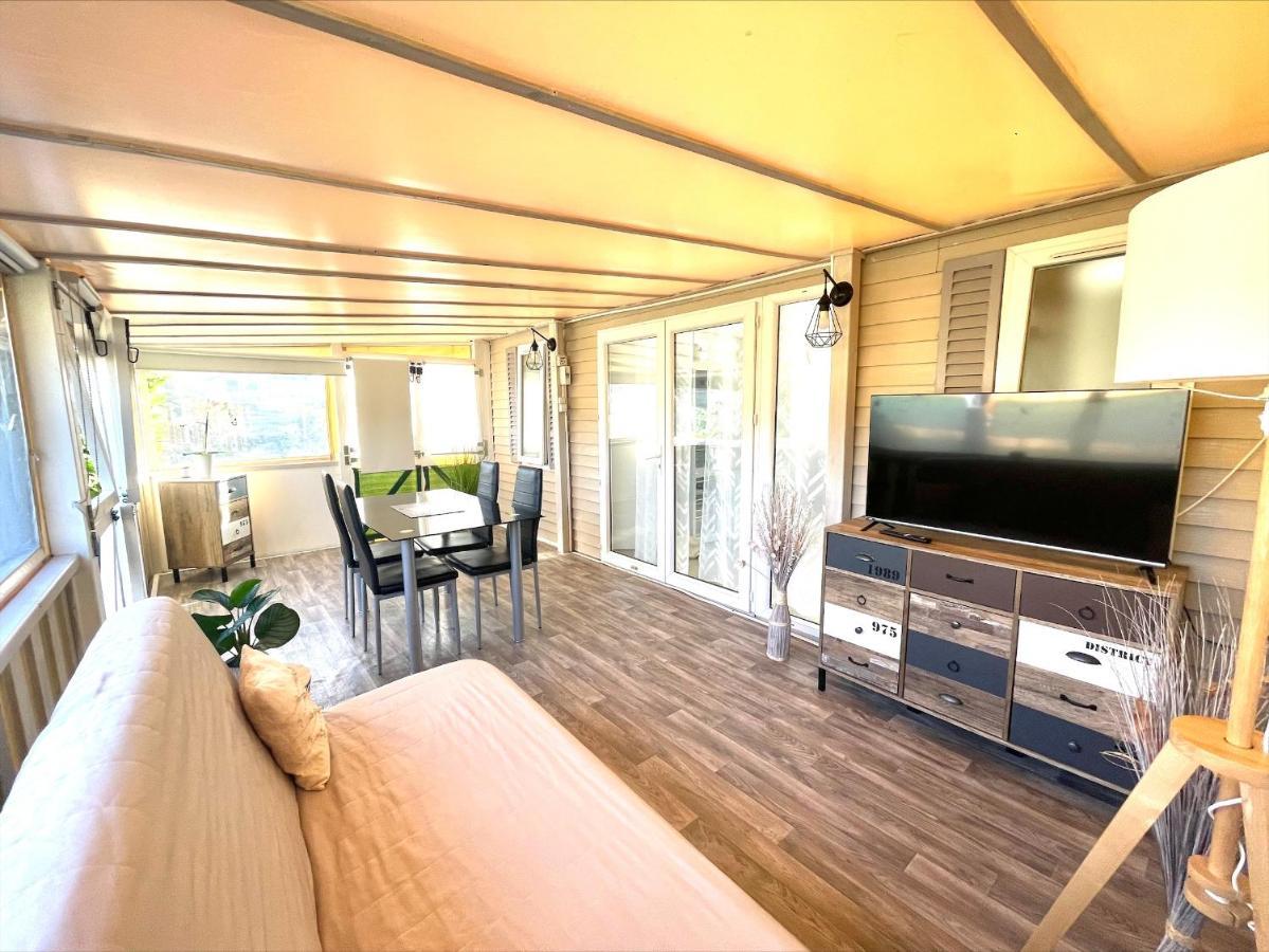 Mobil Home Tourrettes Exterior foto